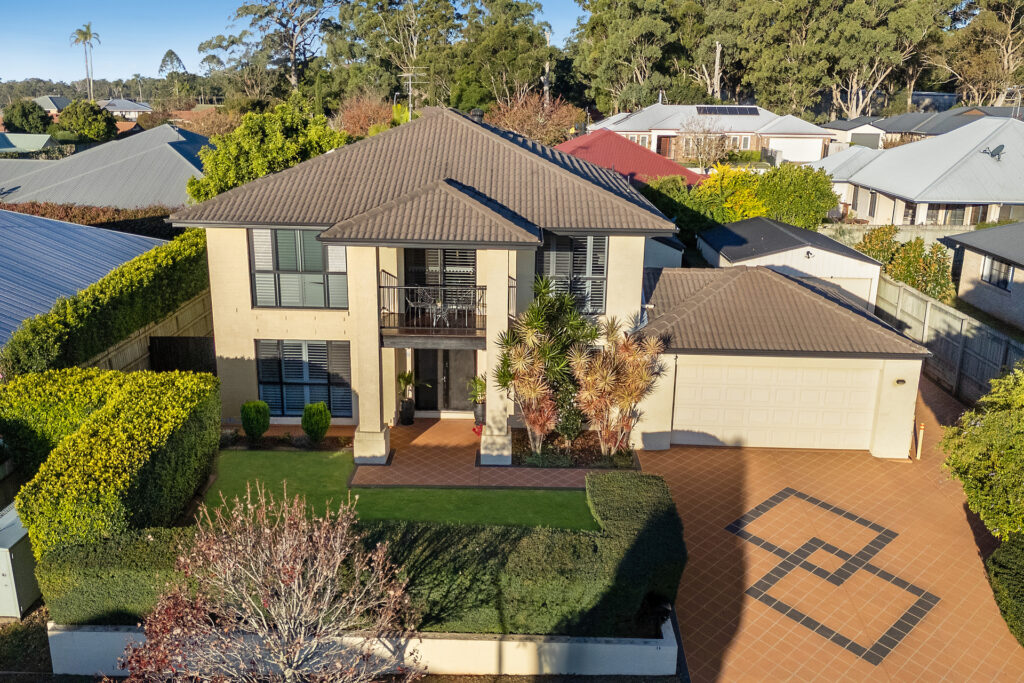 14 Banksdale Drive, Middle Ridge QLD 4350 - McGrath Toowoomba