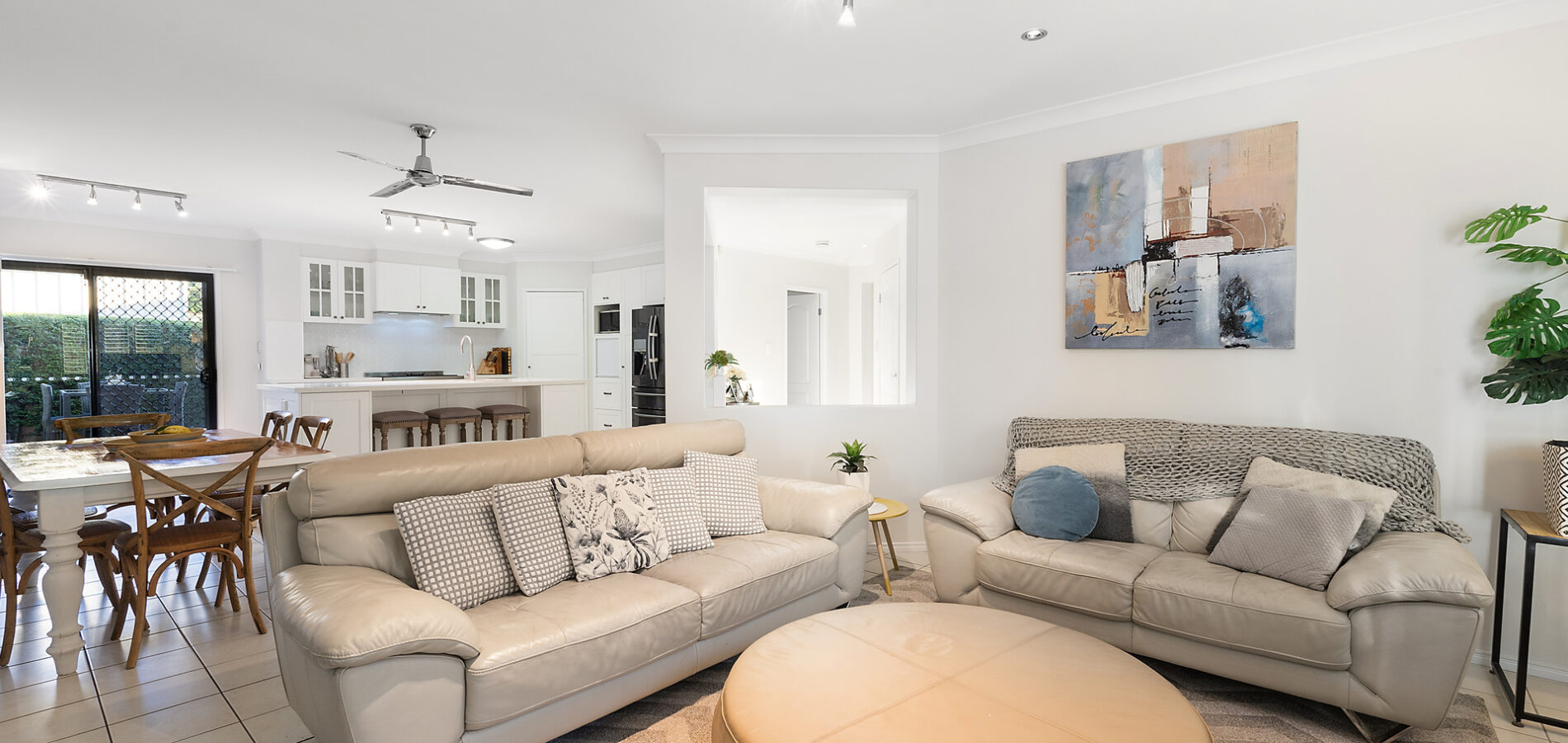 14 Banksdale Drive, Middle Ridge QLD 4350 - photo 12