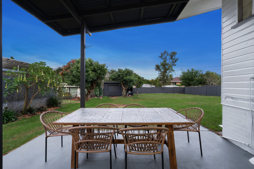 10 Schloss Street, Centenary Heights QLD 4350 - photo 6