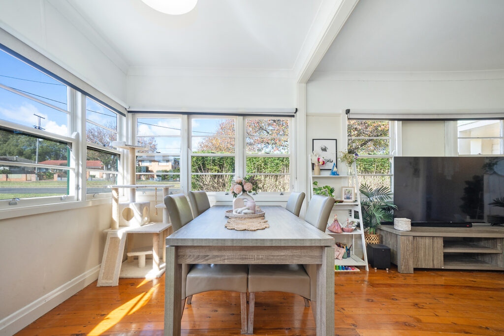 191 Taylor Street, Wilsonton QLD 4350 - photo 3