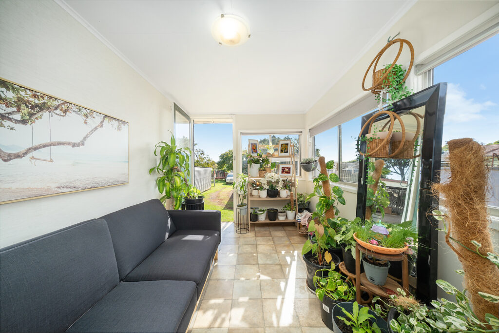 191 Taylor Street, Wilsonton QLD 4350 - photo 4