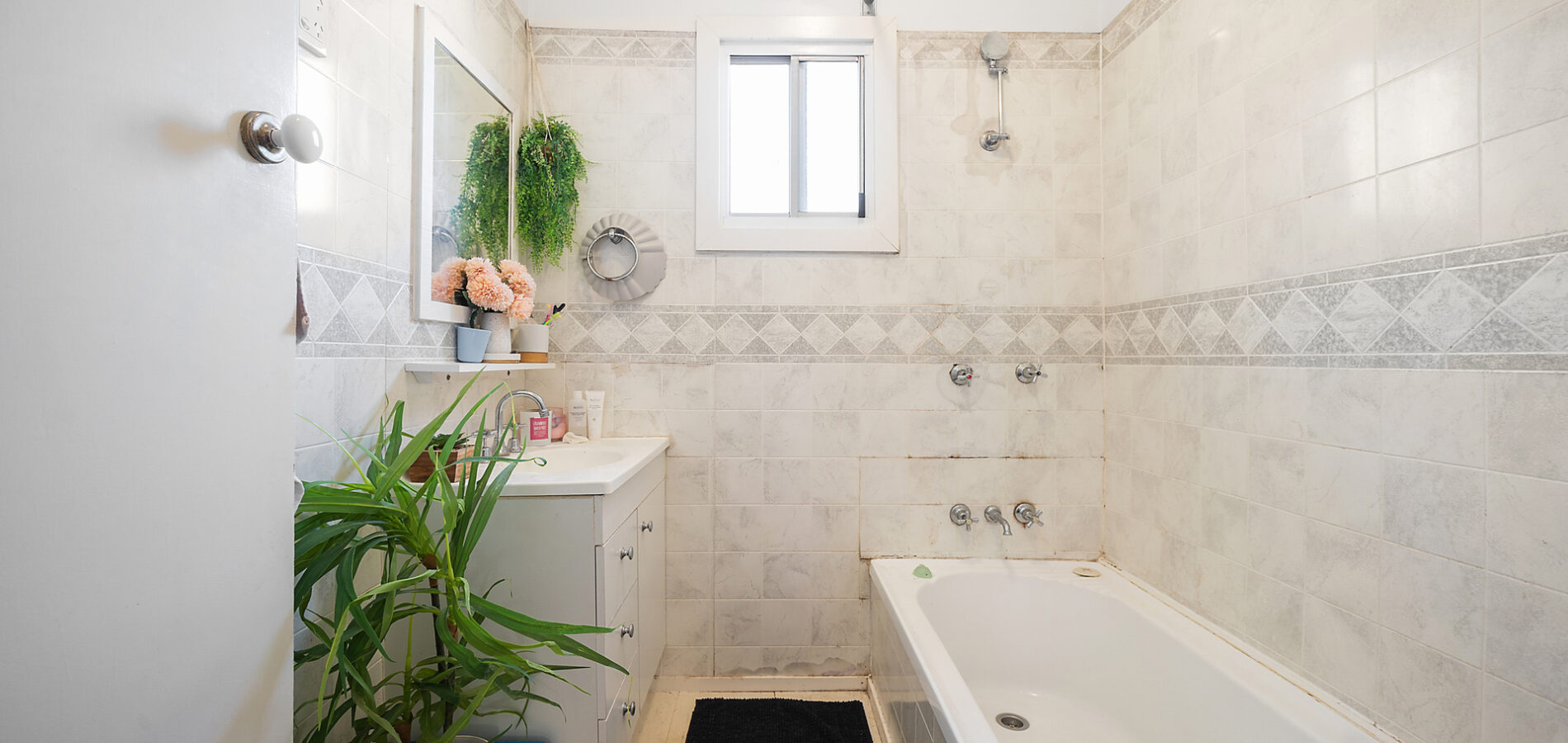 191 Taylor Street, Wilsonton QLD 4350 - photo 8