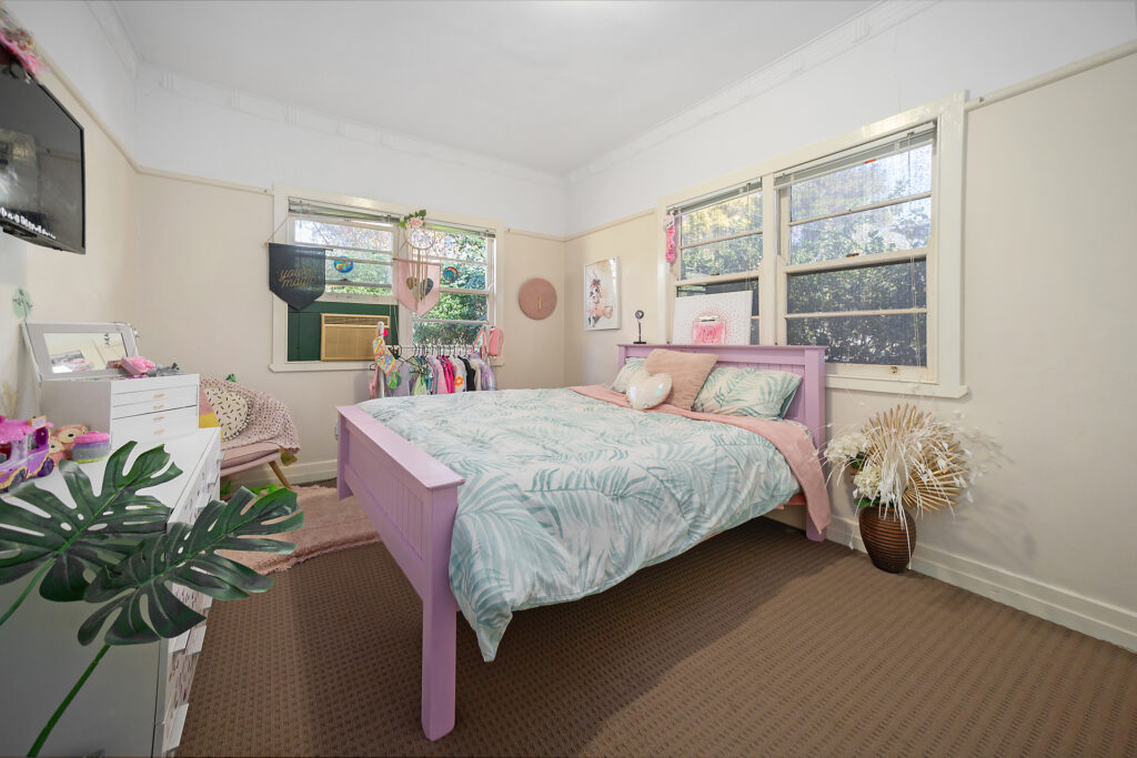 191 Taylor Street, Wilsonton QLD 4350 - photo 9