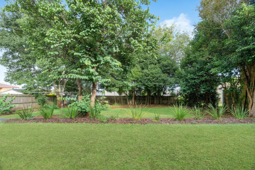15 Rowbotham Street, Rangeville QLD 4350 - photo 10