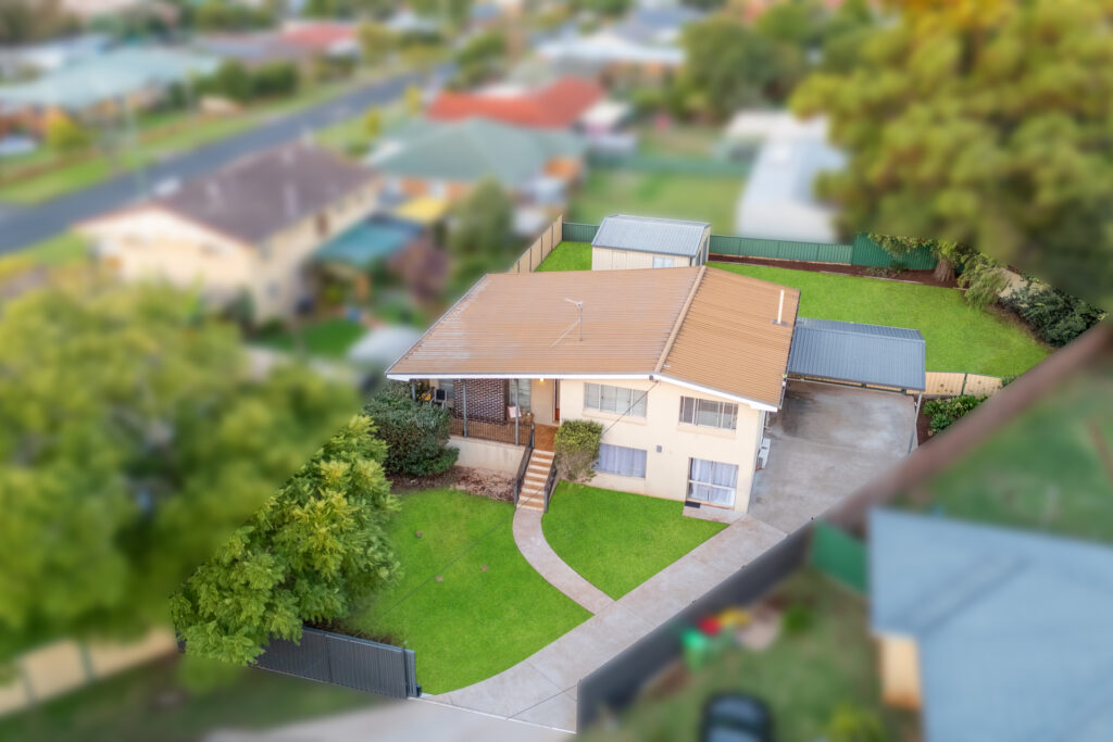 8 Moyna Court, Harristown QLD 4350 - photo 12