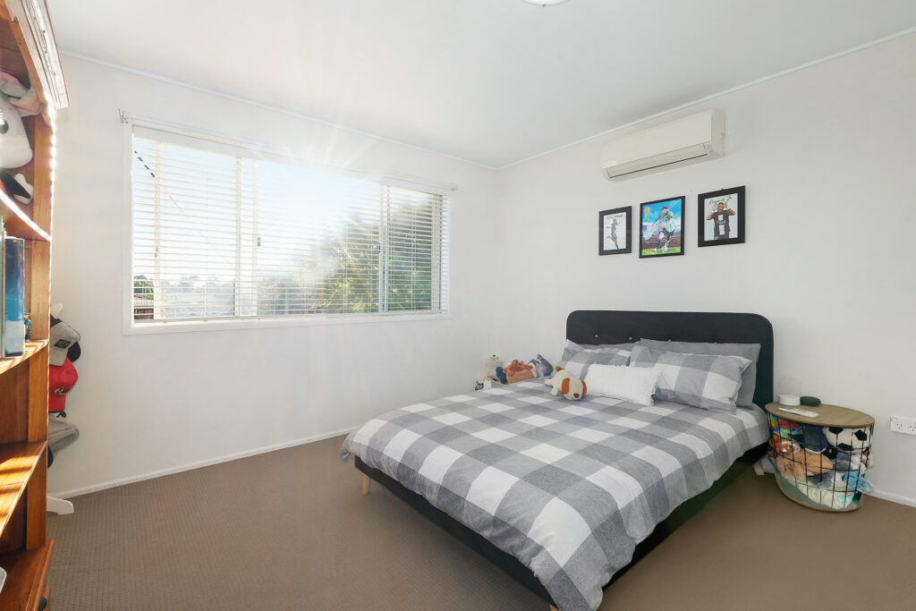 8 Moyna Court, Harristown QLD 4350 - photo 10