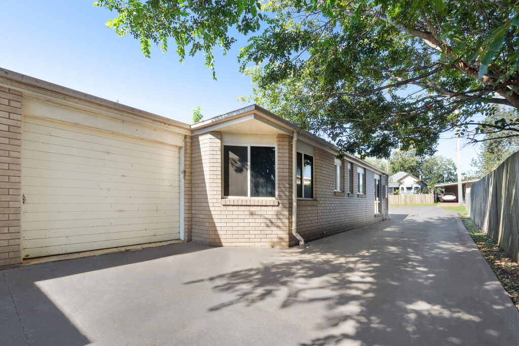 23c Charles Street, Newtown QLD 4350 - photo 5