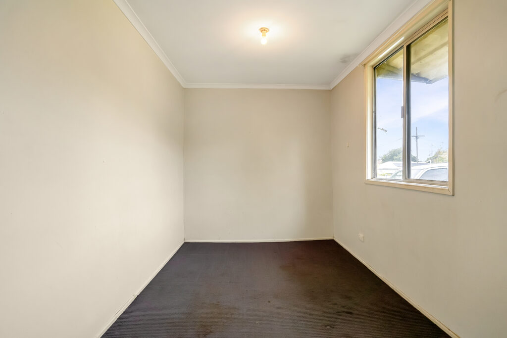 15 Seaton Street, South Toowoomba QLD 4350 - photo 11