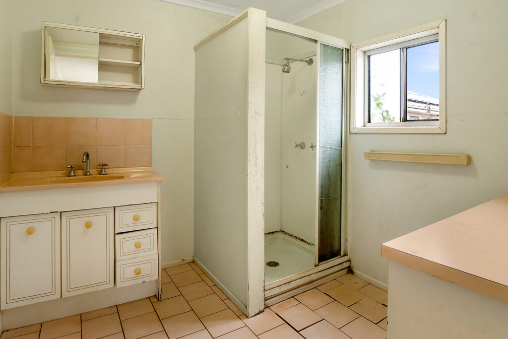 15 Seaton Street, South Toowoomba QLD 4350 - photo 10