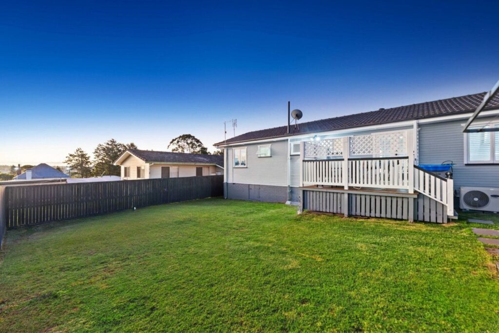 44 Messines Street, Harlaxton QLD 4350 - photo 15