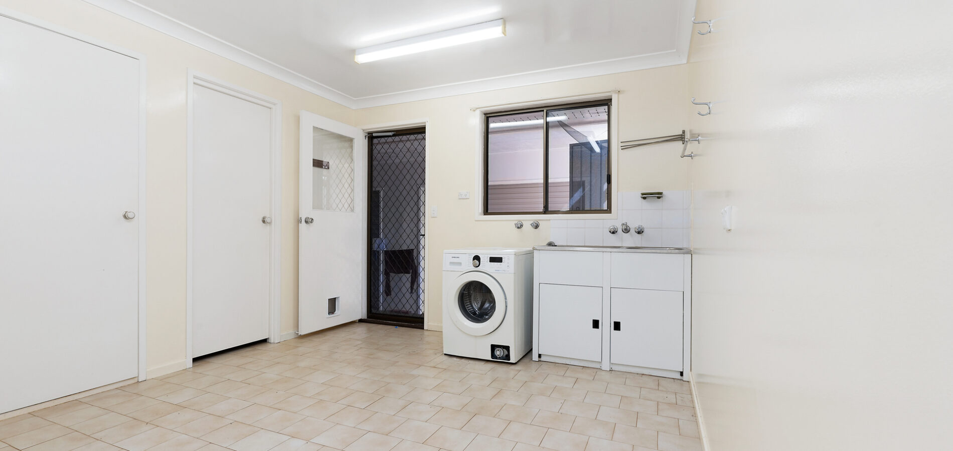 479 Stenner Street, Harristown QLD 4350 - photo 11
