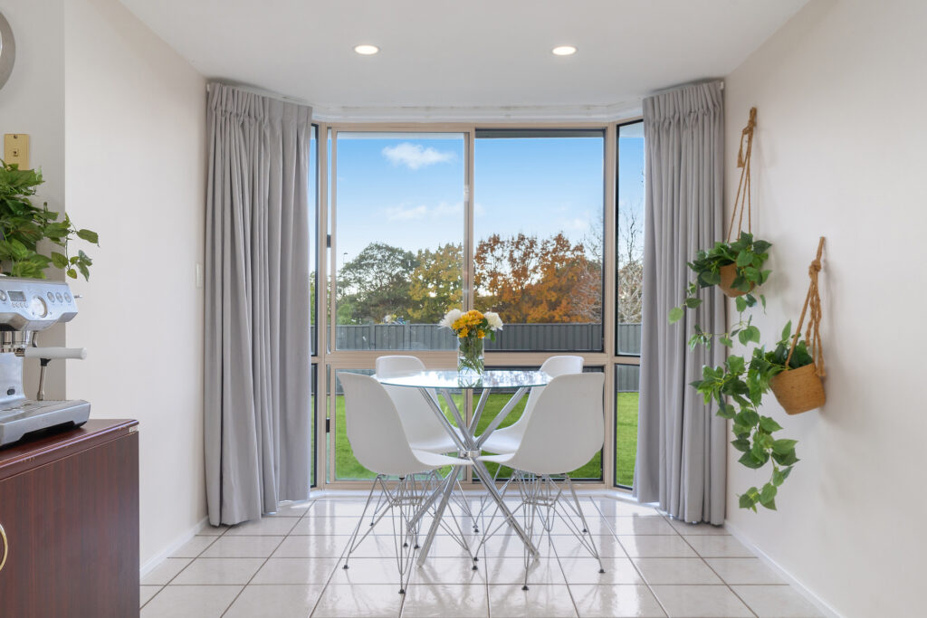 20 Risson Street, Wilsonton Heights QLD 4350 - photo 3