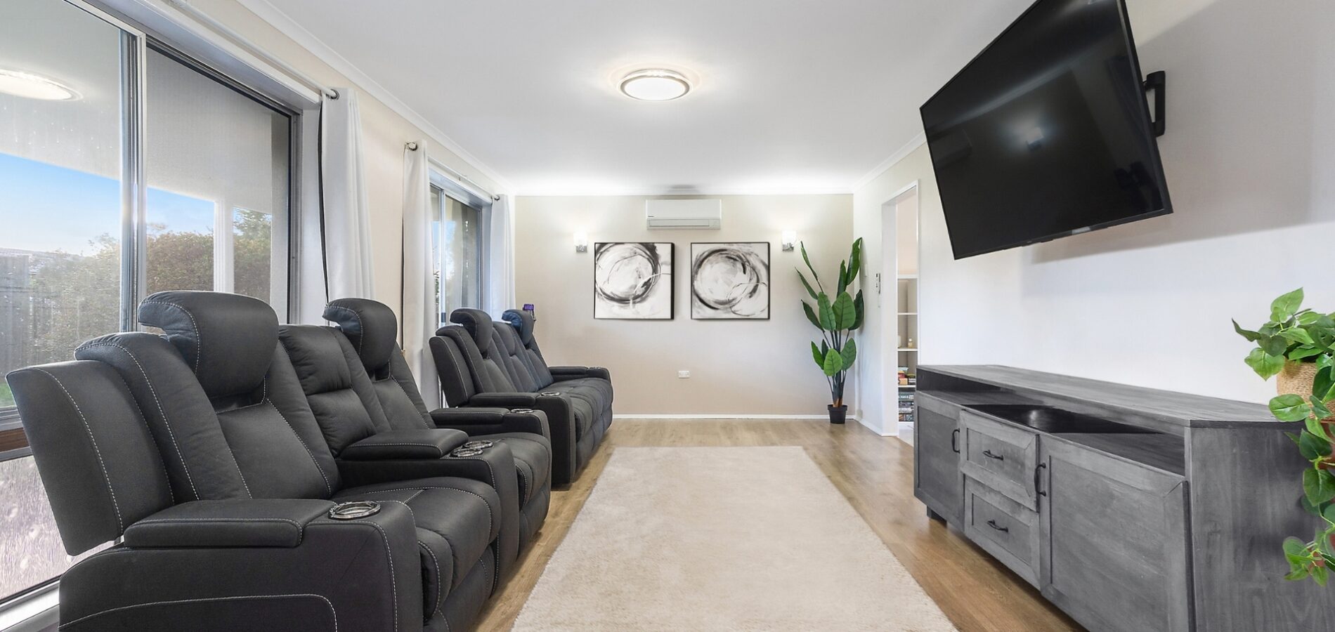 20 Risson Street, Wilsonton Heights QLD 4350 - photo 4