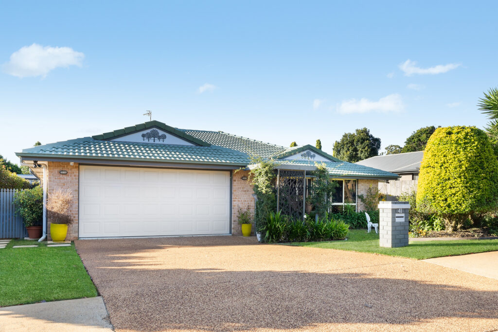 41 McClymont Drive, Rangeville QLD 4350 - photo 11
