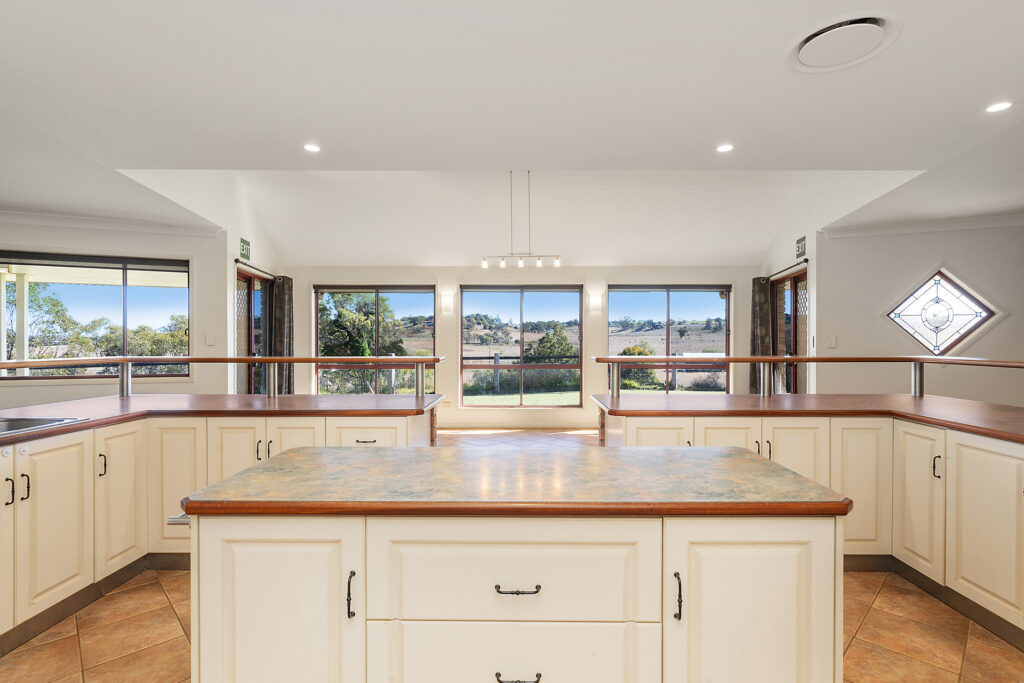 339 Old Goombungee Road, Gowrie Junction QLD 4352 - photo 7