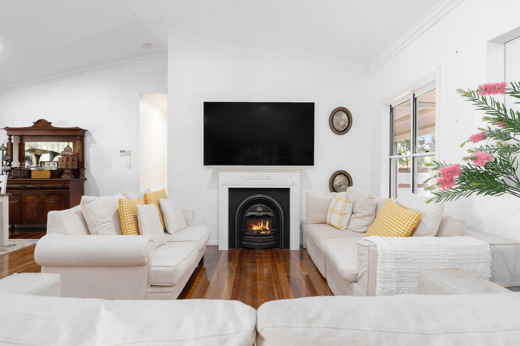 3 Werribee Drive, Highfields QLD 4352 - photo 13