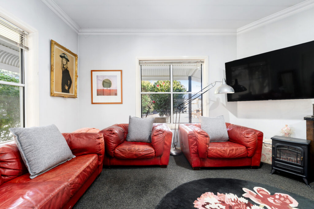 3 Werribee Drive, Highfields QLD 4352 - photo 16