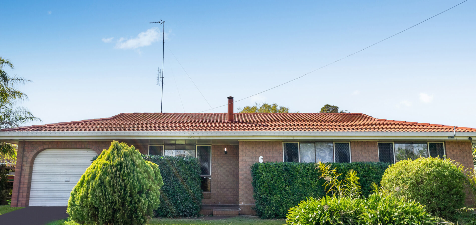 6 Jasmine Court, Centenary Heights QLD 4350 - photo 8