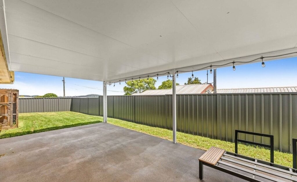 5 Tea Tree Court, Newtown QLD 4350 - photo 4