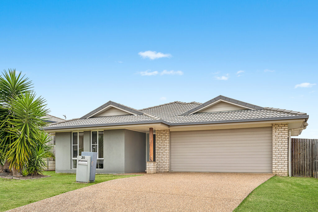 20 Cardamon Crescent, Glenvale QLD 4350 - photo 6