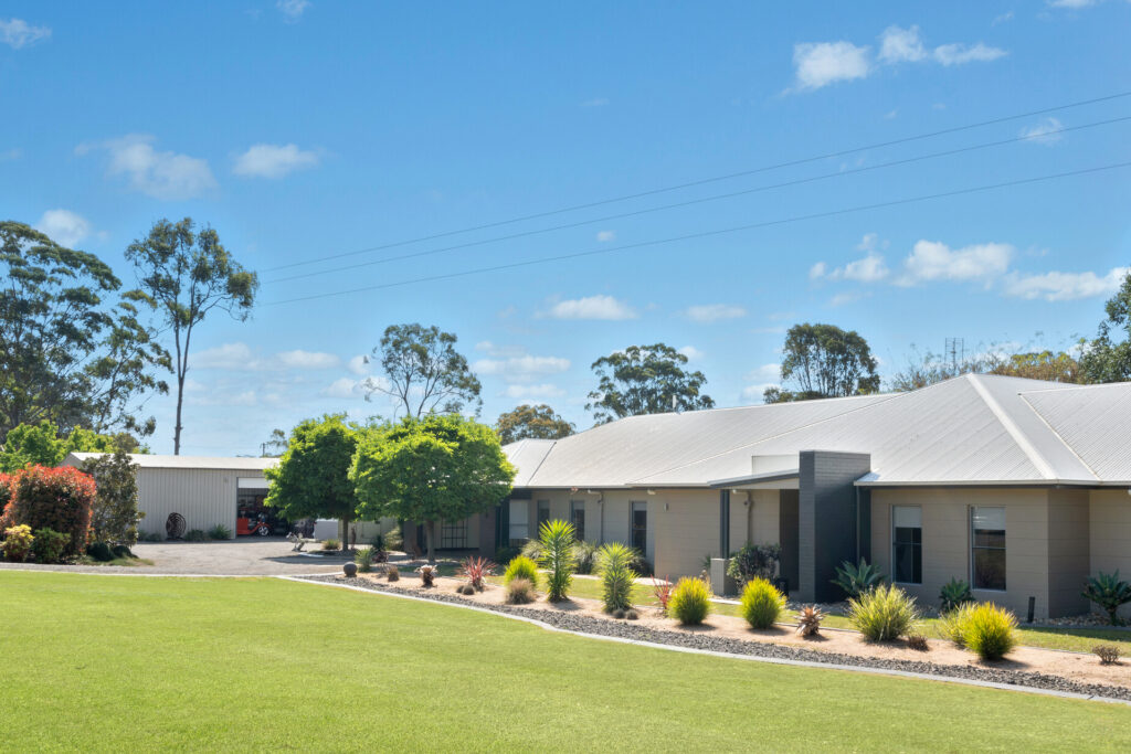 11 Costello Road, Cabarlah QLD 4352 - photo 9