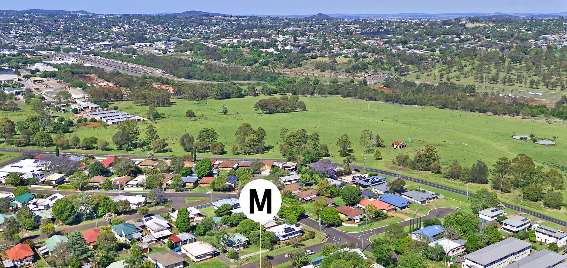 35 Kelly Street, Harlaxton QLD 4350 - photo 15