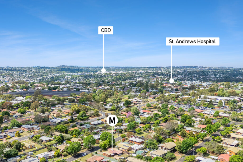 13 Burgundy Street, Wilsonton Heights QLD 4350 - photo 2