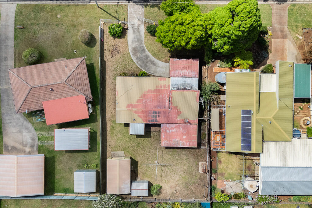 13 Burgundy Street, Wilsonton Heights QLD 4350 - photo 3