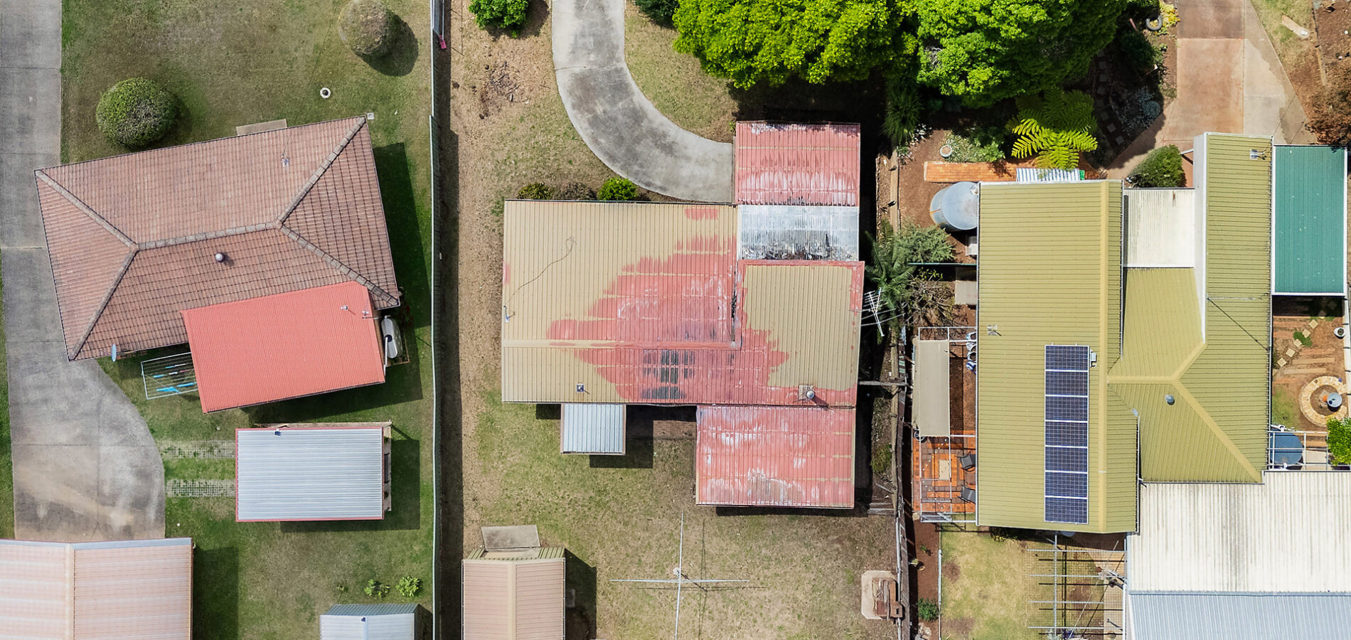 13 Burgundy Street, Wilsonton Heights QLD 4350 - photo 3