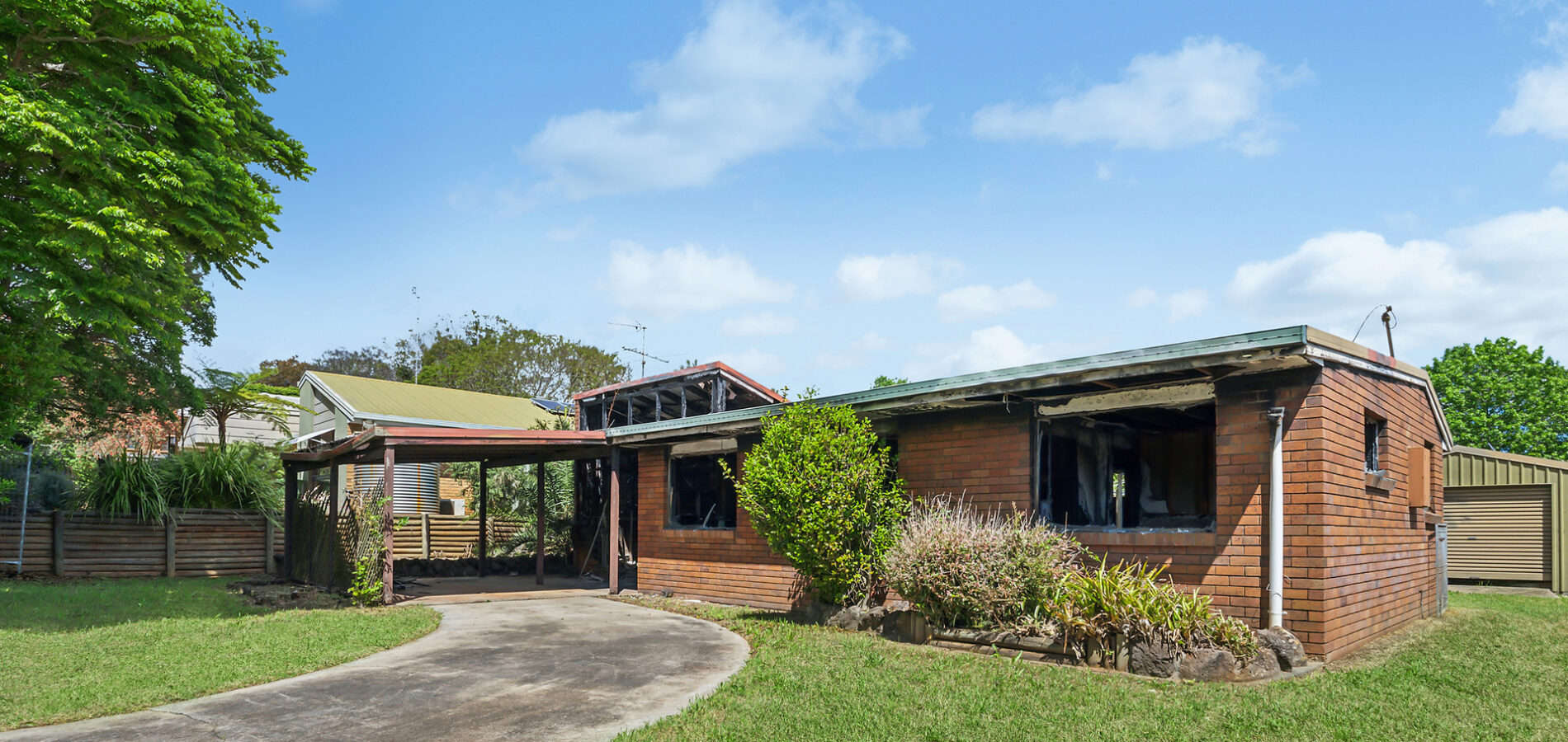 13 Burgundy Street, Wilsonton Heights QLD 4350 - photo 5