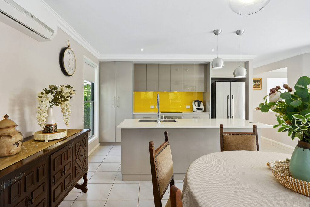 1/6 Trevean Drive, Kleinton QLD 4352 - photo 4