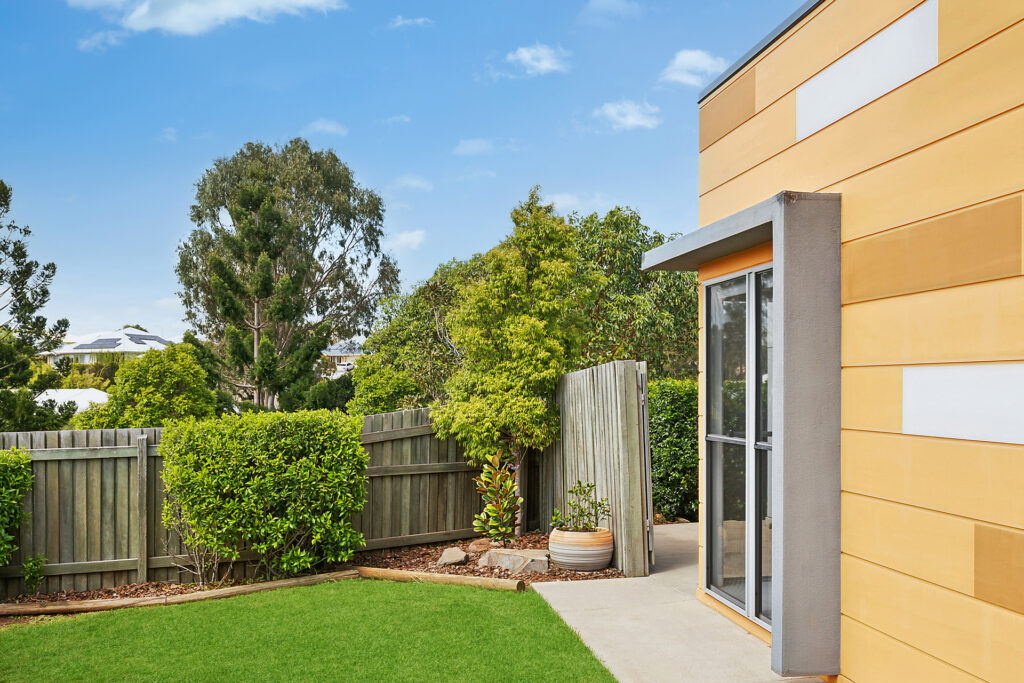 1/6 Trevean Drive, Kleinton QLD 4352 - photo 6