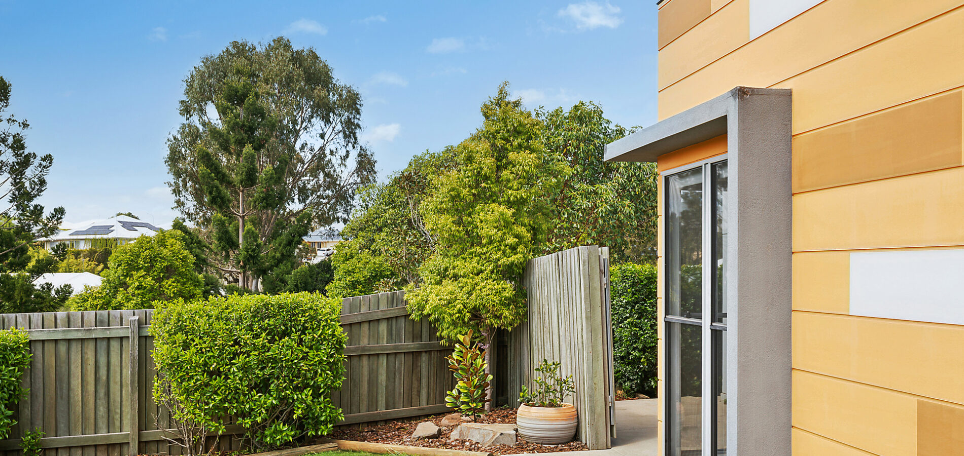 1/6 Trevean Drive, Kleinton QLD 4352 - photo 6