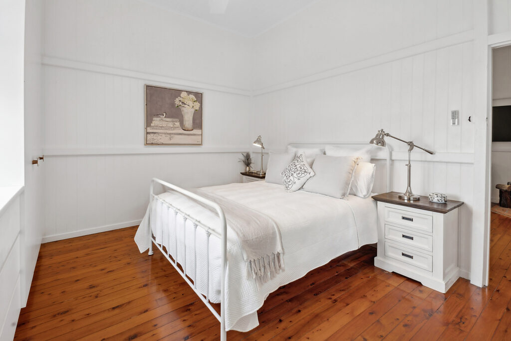 17 Trevethan Street, Mount Lofty QLD 4350 - photo 10