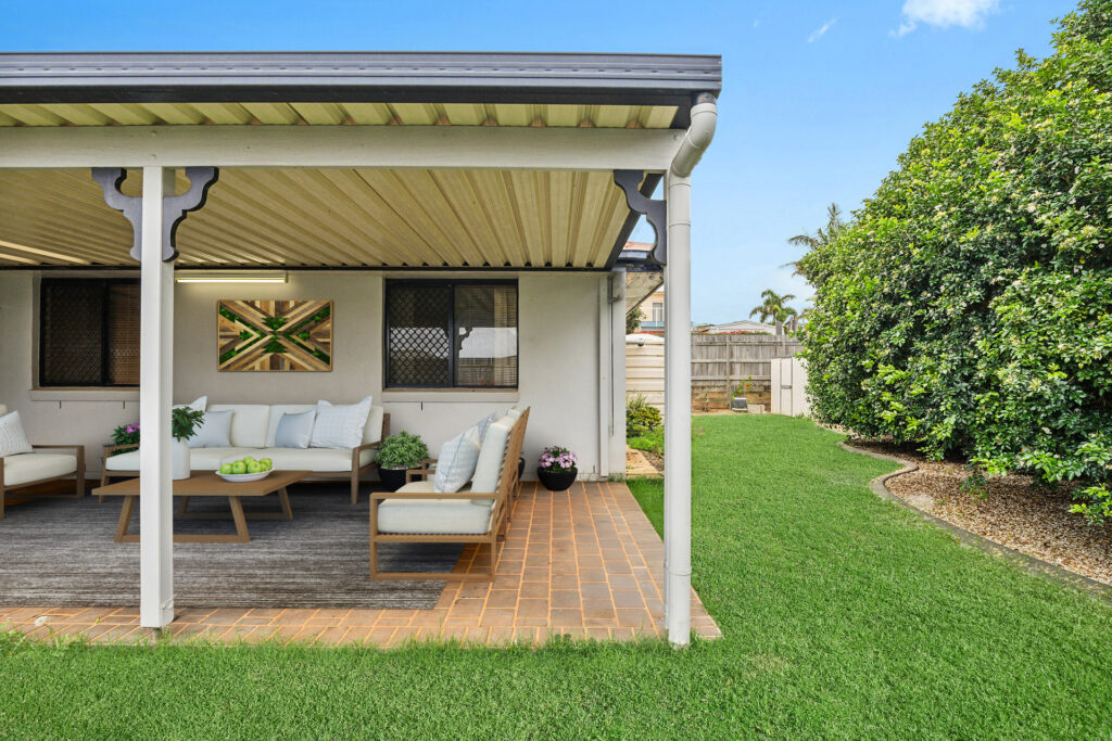 21 Barton Street, Middle Ridge QLD 4350 - photo 13