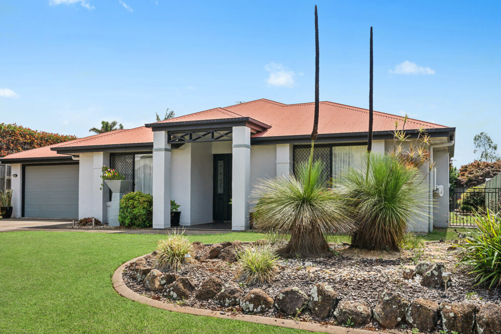 21 Barton Street, Middle Ridge QLD 4350 - photo 14