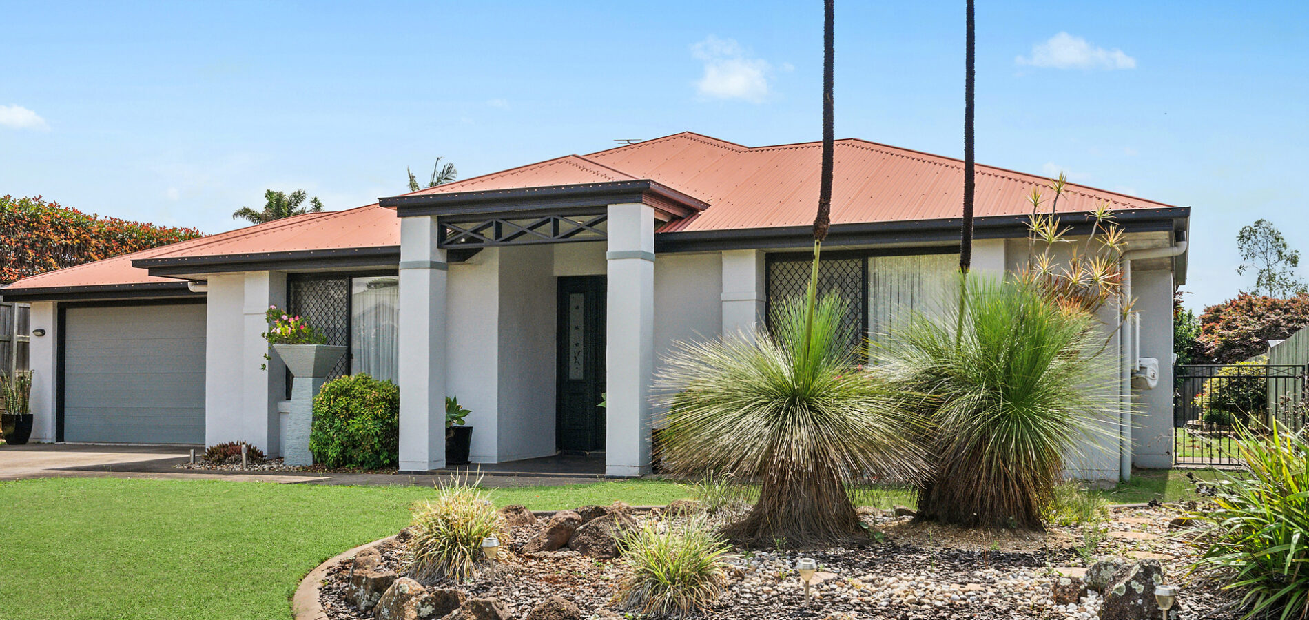 21 Barton Street, Middle Ridge QLD 4350 - photo 14