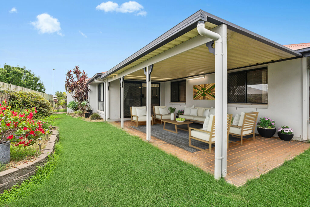 21 Barton Street, Middle Ridge QLD 4350 - photo 4