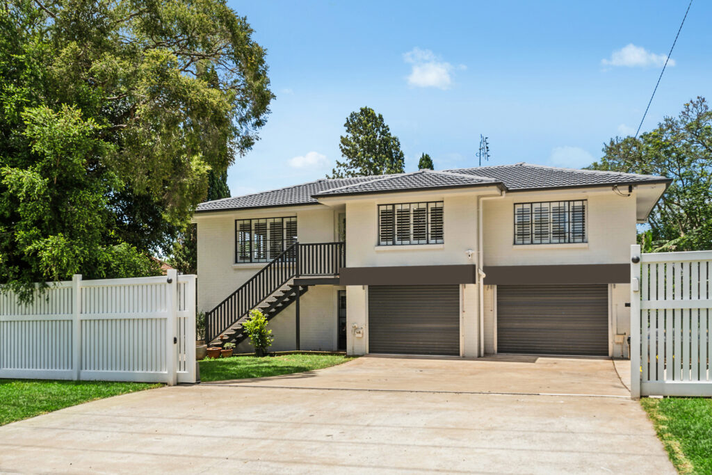 11 Patricia Street, Mount Lofty QLD 4350 - McGrath Toowoomba