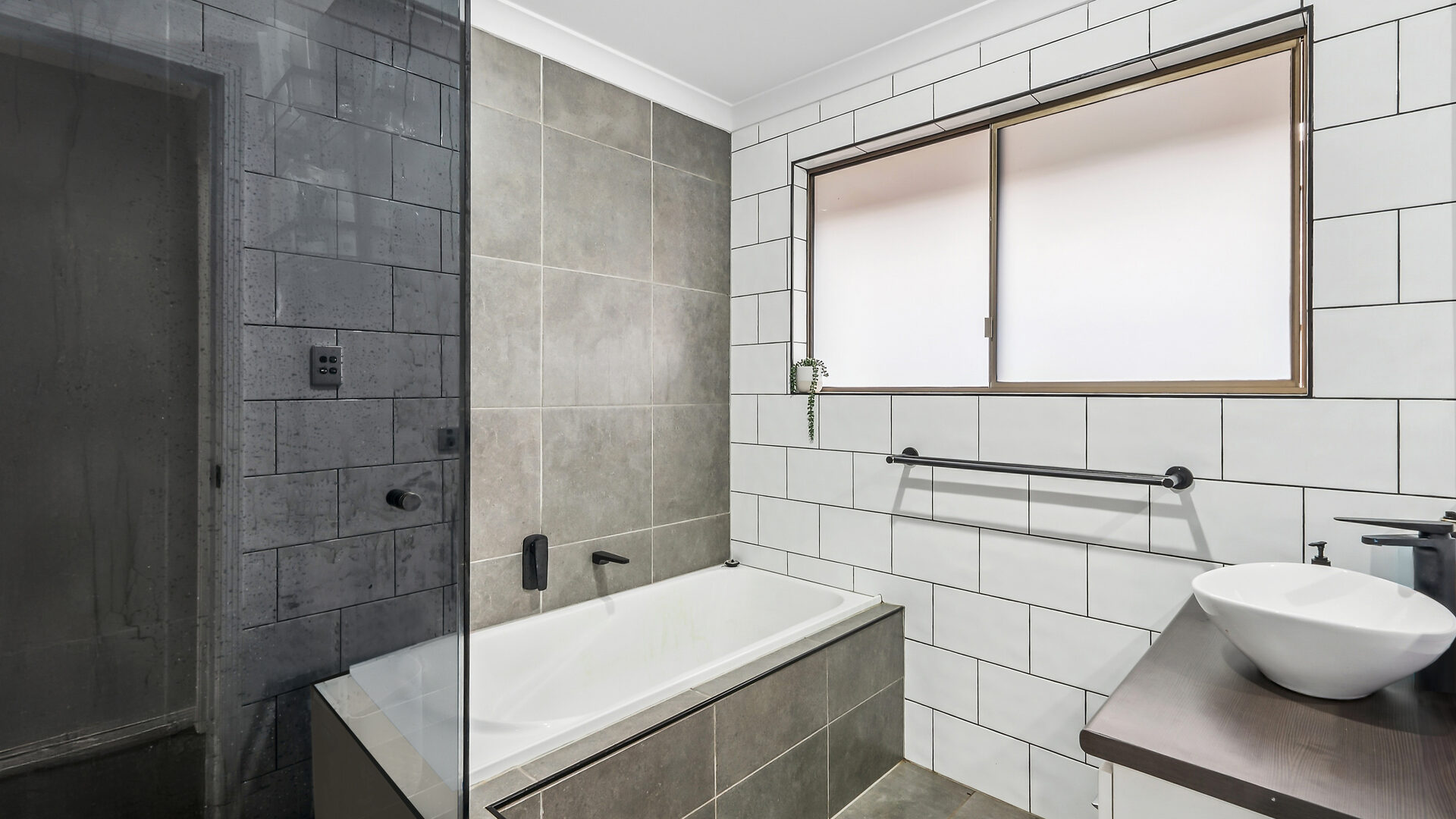 Sold - 15 Damian Crescent - New Property in Kearneys Spring - Real Estate by Josh Conway