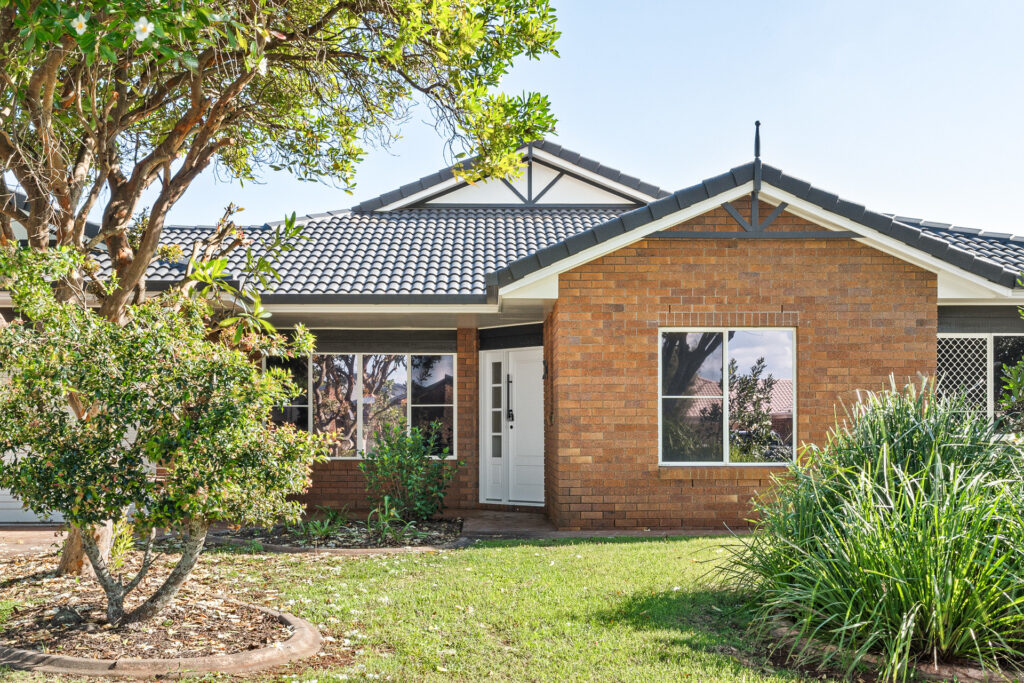 Sold - 8 Dahlia Court - New Property in Middle Ridge - Real Estate by Heston Marino