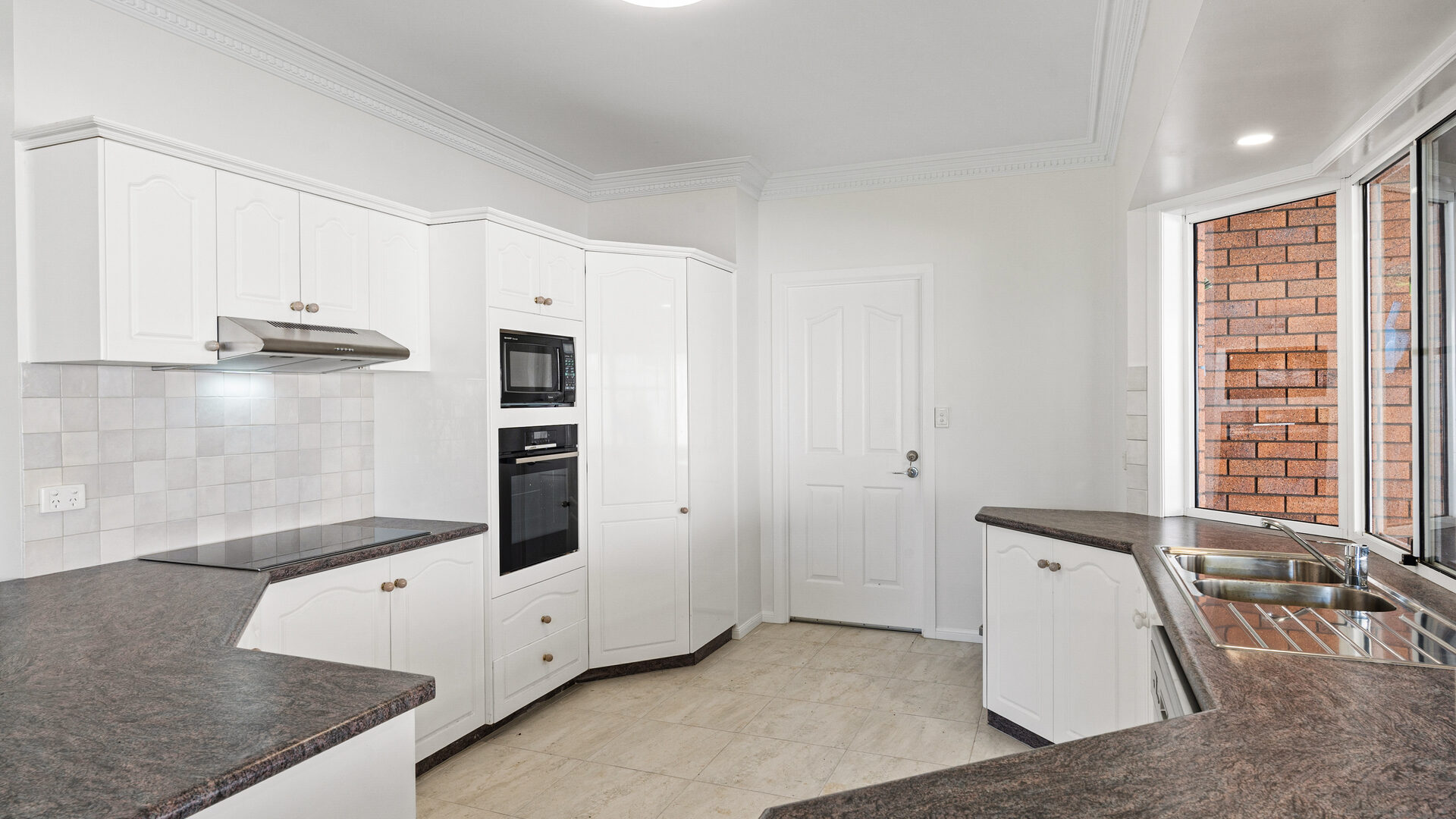 Sold - 8 Dahlia Court - New Property in Middle Ridge - Real Estate by Heston Marino