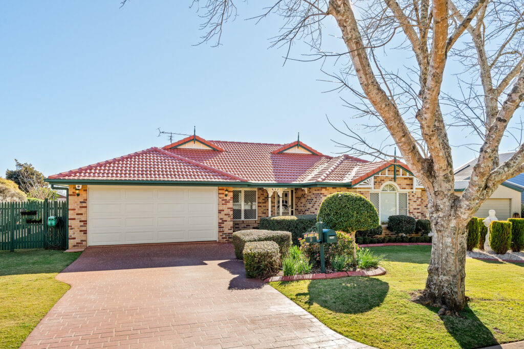 Sold - 9 Glen Eagles Drive - New Property in Middle Ridge - Real Estate by Heston Marino