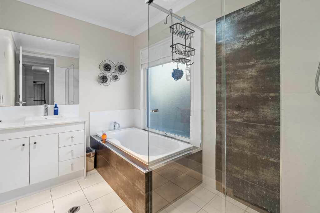 Sold - 6 Thorley Court - New Property in Middle Ridge - Real Estate by Heston Marino