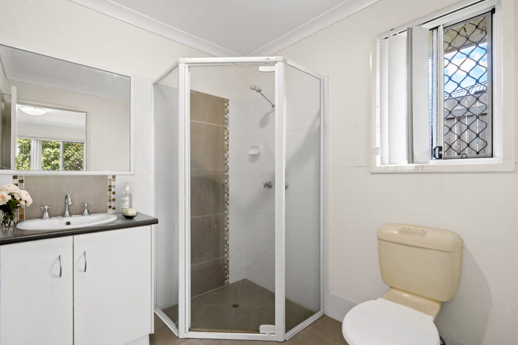 Sold - 39 Sunset Drive - New Property in Glenvale - Real Estate by Evita Lucas