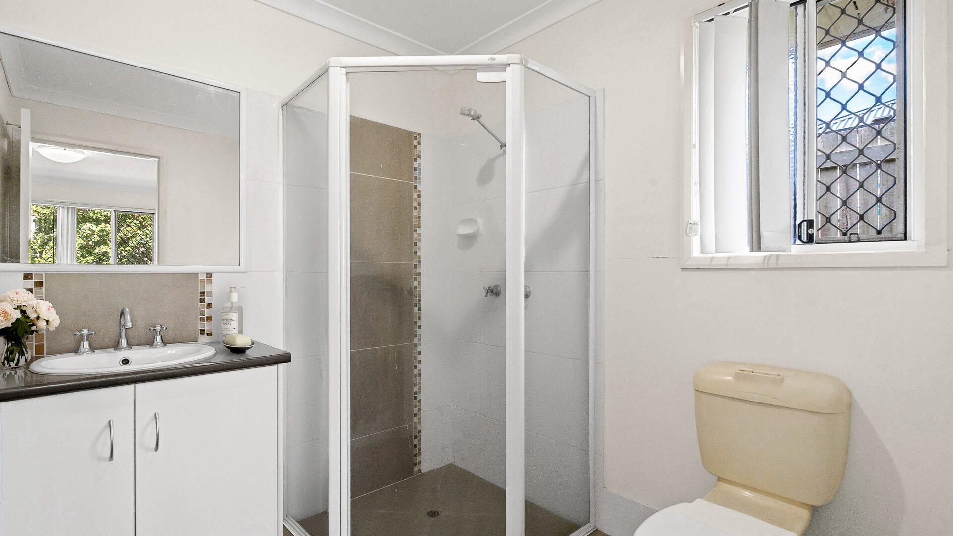 Sold - 39 Sunset Drive - New Property in Glenvale - Real Estate by Evita Lucas