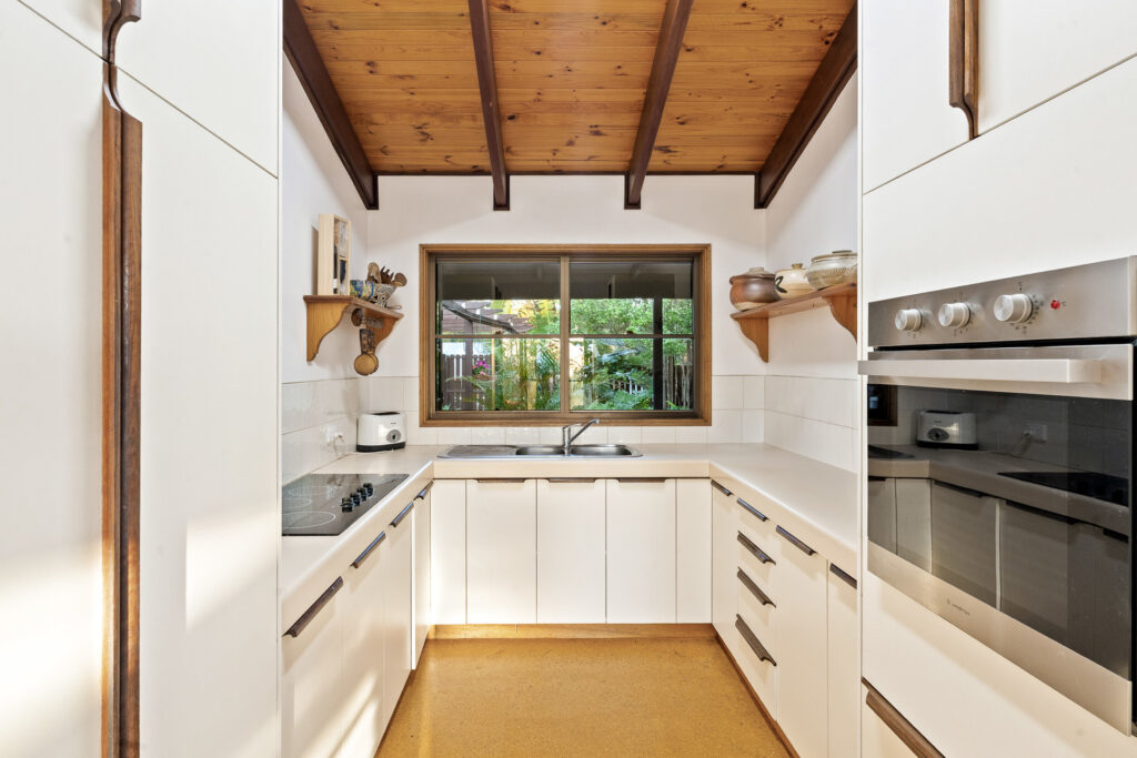 Sold - 21 Gordon Crescent - New Property in Withcott - Real Estate by Heston Marino