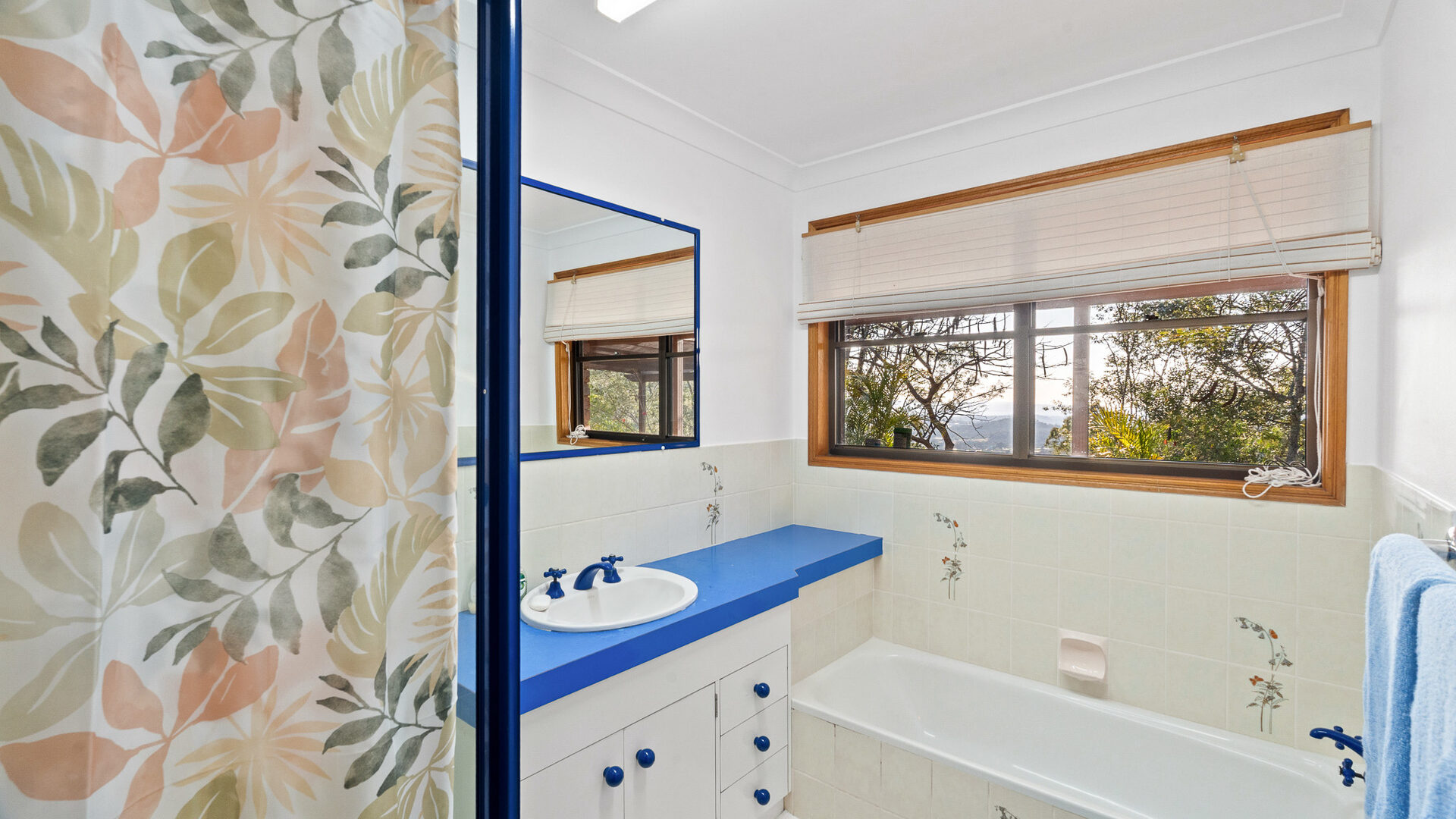 Sold - 21 Gordon Crescent - New Property in Withcott - Real Estate by Heston Marino