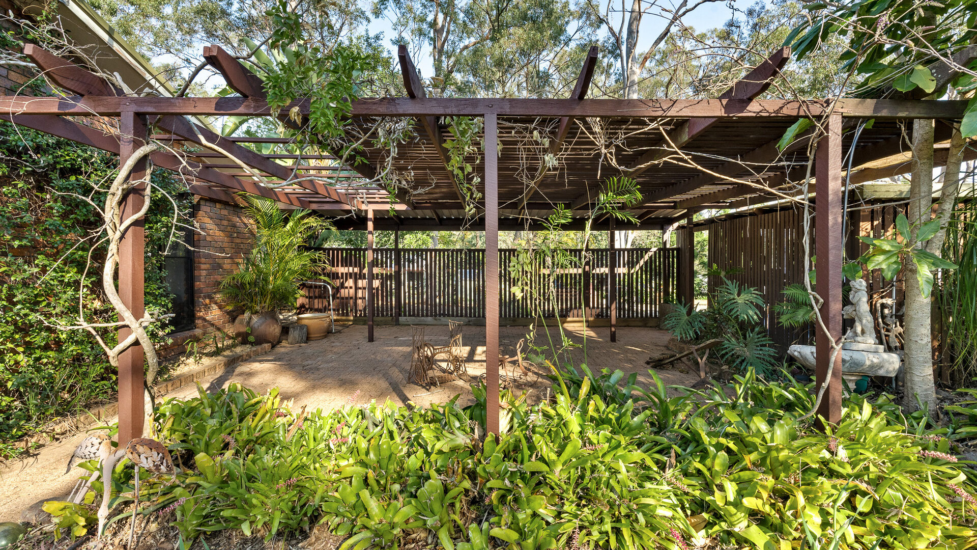 Sold - 21 Gordon Crescent - New Property in Withcott - Real Estate by Heston Marino