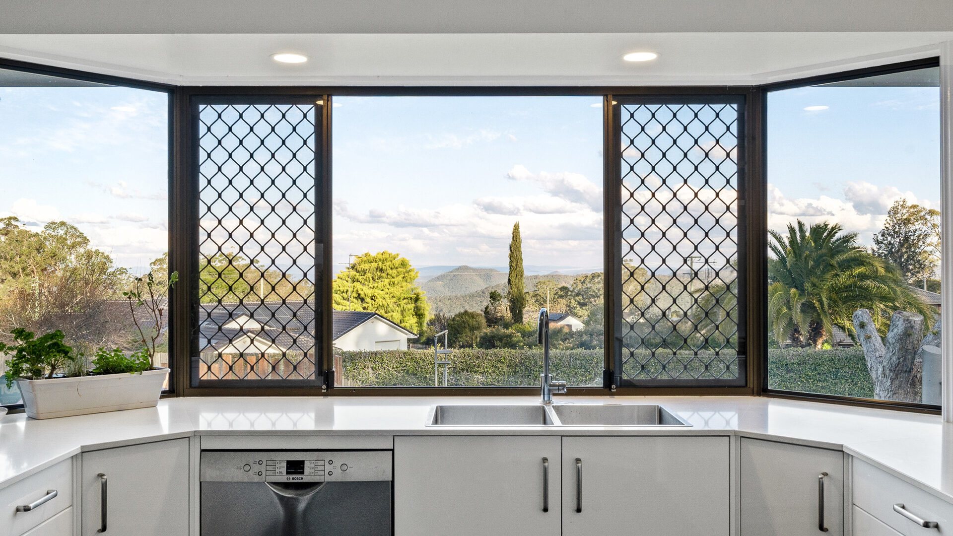 Sold - 7 Nielsen Court - New Property in Middle Ridge - Real Estate by Heston Marino
